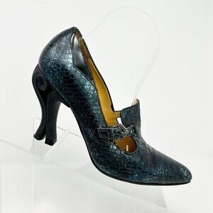 John Fluevog Pumps Womens Blue Snake-Embossed Buckle Strap Pointed Toe Size 7.5